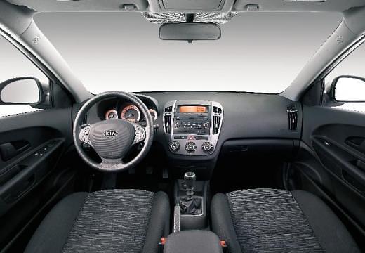 KIA-Ceed-1-4-CVVT--2007-2009-