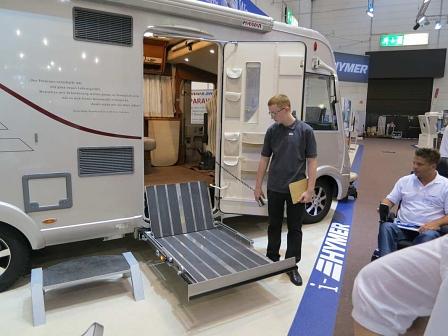 Knapp 90 Sekunden dauert der Einsteigevorgang.