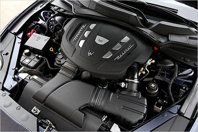 Die V6-Maschine produziert saftige 600 Newtonmeter Drehmoment