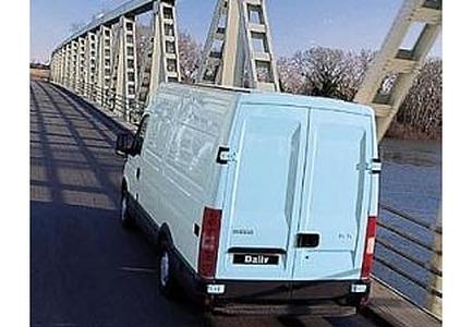 IVECO-35-C-14-V--2005-2006-