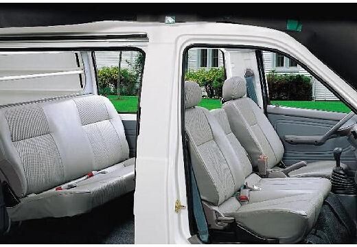 KIA-Pregio--1998-2002-