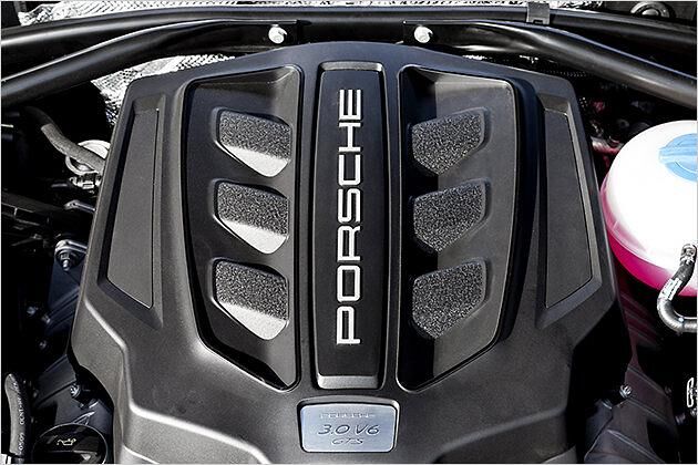 Der Dreiliter-Biturbo-V6 stammt aus dem Macan S und wurde leicht überarbeitet