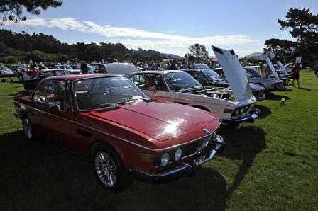 BMW 2002 aus 1972 mit Sechszylinder auf dem Legends of the Autobahn
