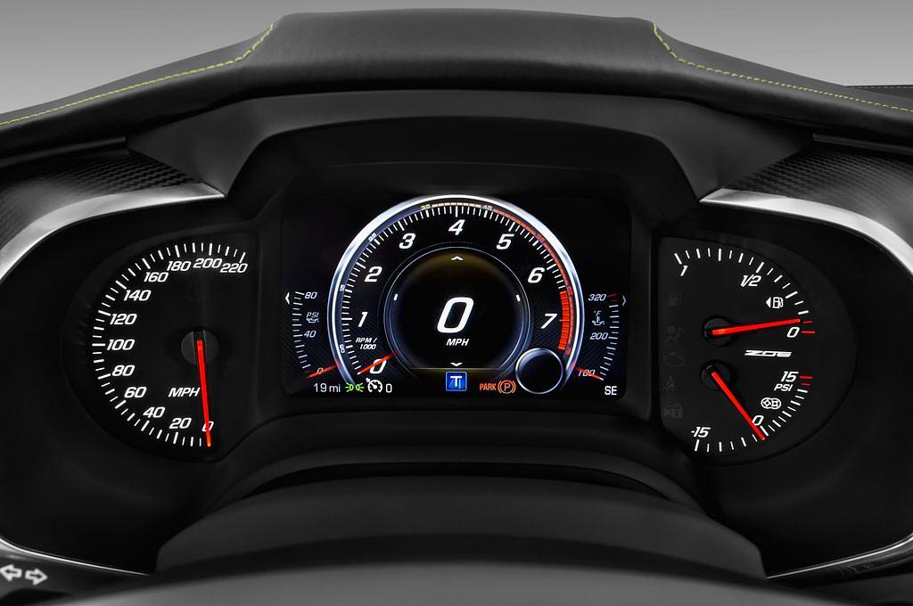 Chevrolet Corvette (Baujahr 2017) 3LZ 2 Türen Tacho und Fahrerinstrumente