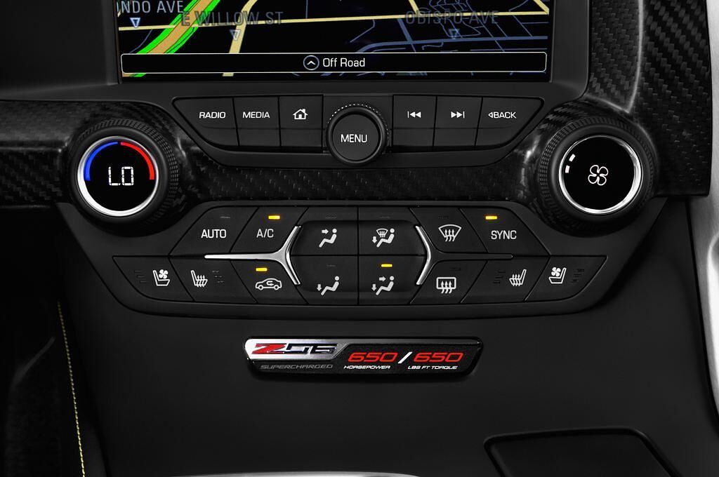 Chevrolet Corvette (Baujahr 2017) 3LZ 2 Türen Temperatur und Klimaanlage