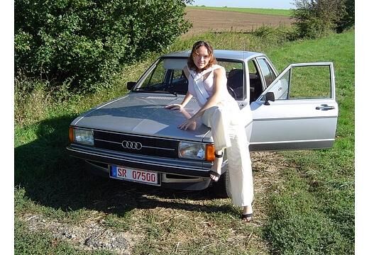 Audi 80 Limousine (1978–1986)