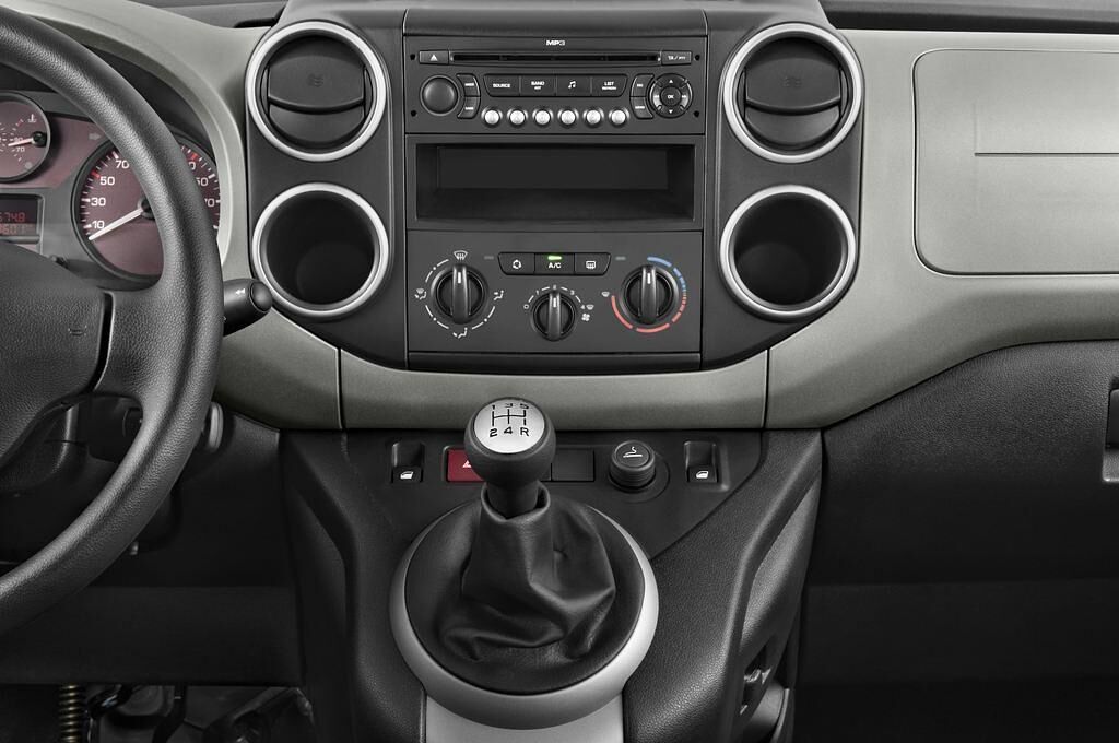 Citroen Berlingo (Baujahr 2009) Multispace 5 Türen Mittelkonsole