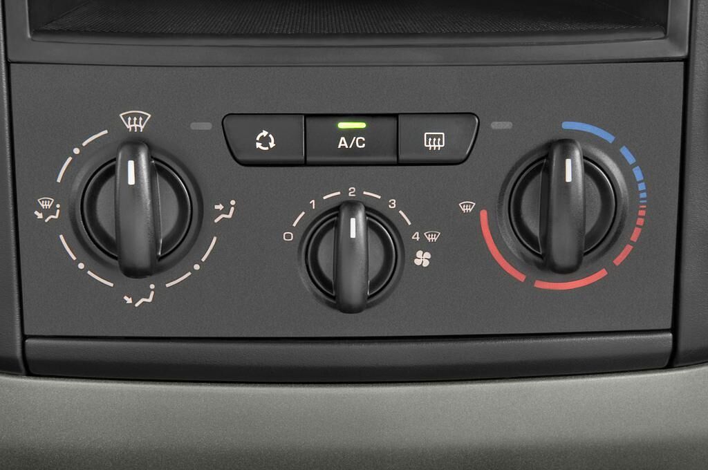 Citroen Berlingo (Baujahr 2009) Multispace 5 Türen Temperatur und Klimaanlage