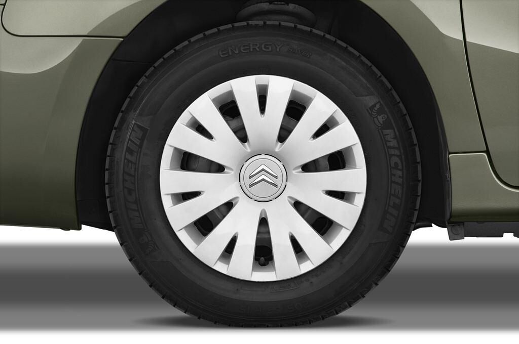 Citroen Berlingo (Baujahr 2009) Multispace 5 Türen Reifen und Felge