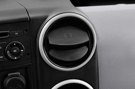Citroen Berlingo (Baujahr 2016) Profi 4 Türen Lüftung