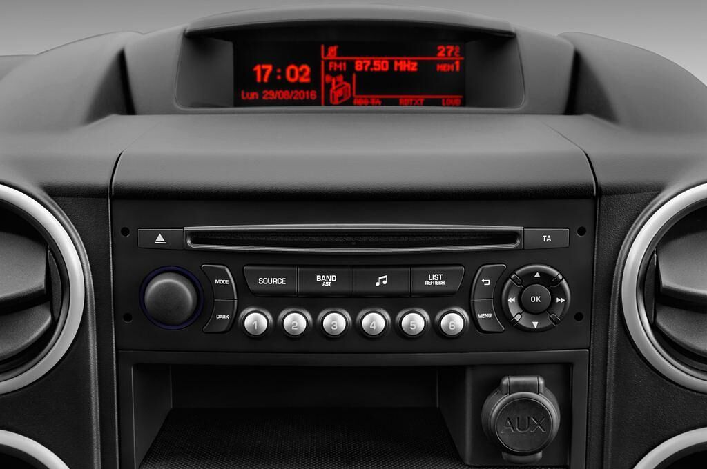 Citroen Berlingo (Baujahr 2016) Profi 4 Türen Radio und Infotainmentsystem
