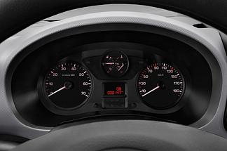 Citroen Berlingo (Baujahr 2016) Profi 4 Türen Tacho und Fahrerinstrumente