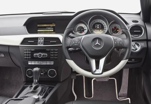 MERCEDES-BENZ-C-180-BlueEFFICIENCY-7G-TRONIC--2011-2012-