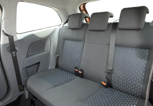FORD-Fiesta-1-6--2001-2005-