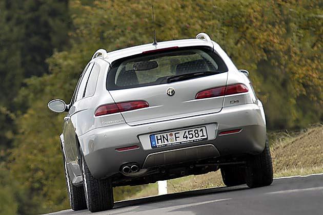 Metallapplikationen an Front und Heck sollen Robustheit dokumentieren