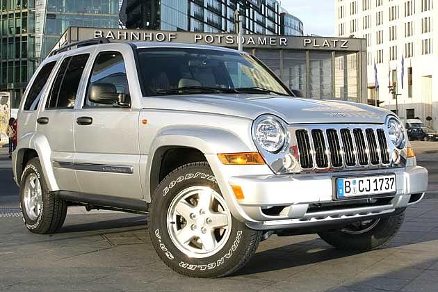 Gute Figur auf dem Boulevard und im Gelände: Jeep Cherokee Limited 2005