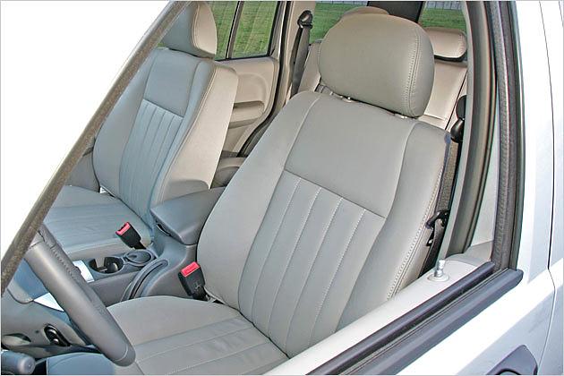 Die neuen Ledersitze mit extra dünnem Polsterschaum der Weltraumbehörde Nasa