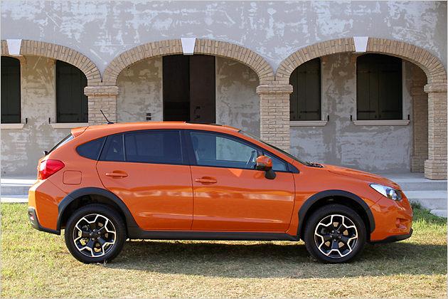 Die schwarzen Umrandungen der Radhäuser sind unten schmaler, was für eine besondere Note sorgt