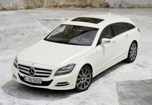 MERCEDES-BENZ-CLS-Shooting-Brake-350-BlueEFFICIENCY-7G-TRONIC--2012-