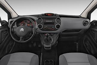 Citroen Berlingo (Baujahr 2015) 1.6 Vti 95 Euro 5 Niveau A 4 Türen Cockpit und Innenraum