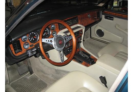 Jaguar Daimler Limousine (1997–2003)