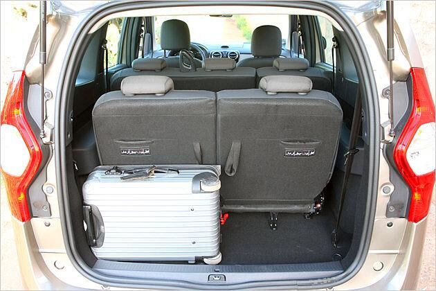 Komplett bestuhlt, bleibt ein Gepäckraum von 207 Liter übrig