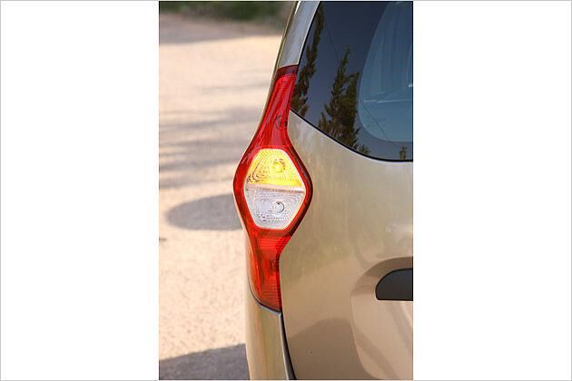 Groß dimensionierte Heckleuchten