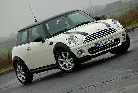 Praxistest: Mini Cooper D - Nageltierchen Praxistest: Mini Cooper D - Nageltierchen