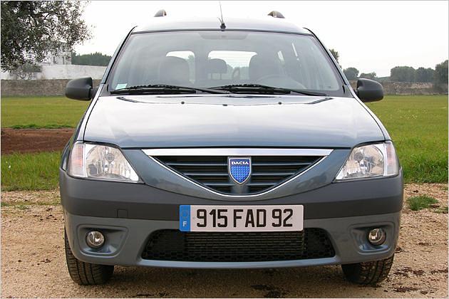 Leichtes Lächeln und ein ganz bisschen böse: Der Dacia Logan MCV