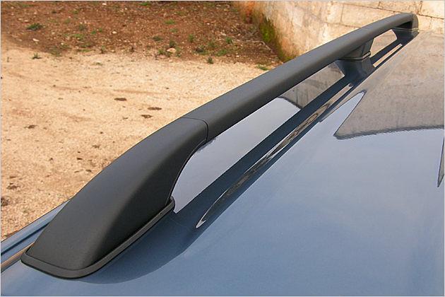 Die Dachreeling ist nur in der Top-Version Lauréate Serie