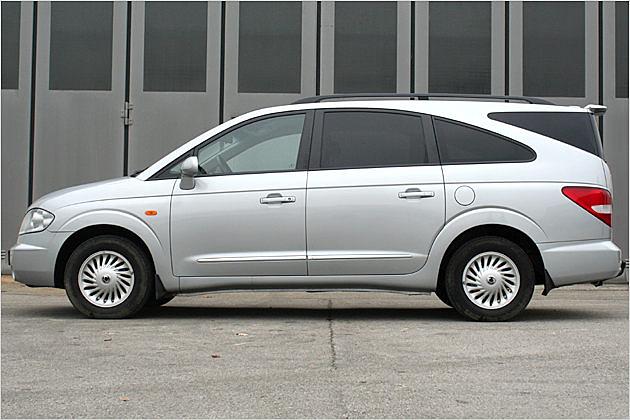 Der Rodius ist mit 5,13 Metern der längste Van im Test