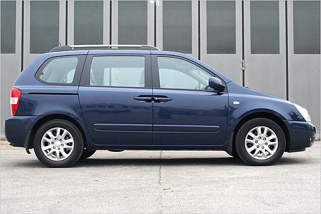 Beim Carnival steht die Frontscheibe etwas aufrechter