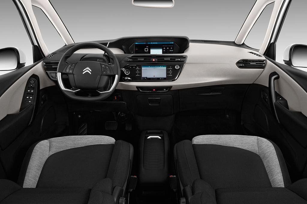 Citroen Grand C4 Picasso (Baujahr 2016) Shine 5 Türen Cockpit und Innenraum