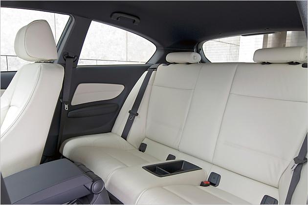 Der Fond des Dreitürers: Hier haben zwei Personen ausreichend Platz