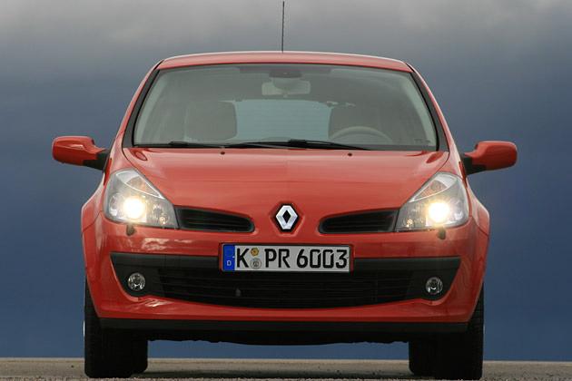 Der Clio guckt nicht mehr freundlich, sondern fordernd