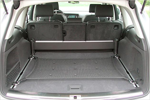 Ein Stau-System kann in Schienen bewegt werden