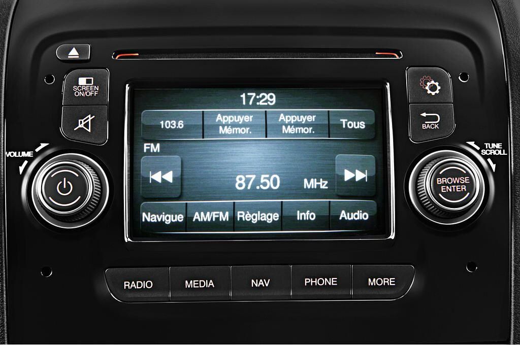 Citroen Jumper (Baujahr 2016) Transline 3 Türen Radio und Infotainmentsystem