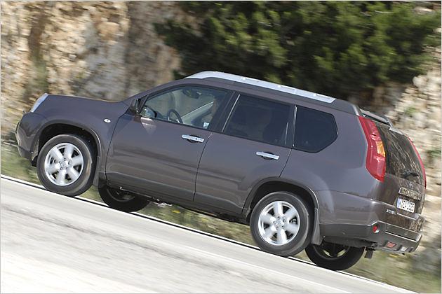 Der LE hat ab Werk verchromte Türgriffe