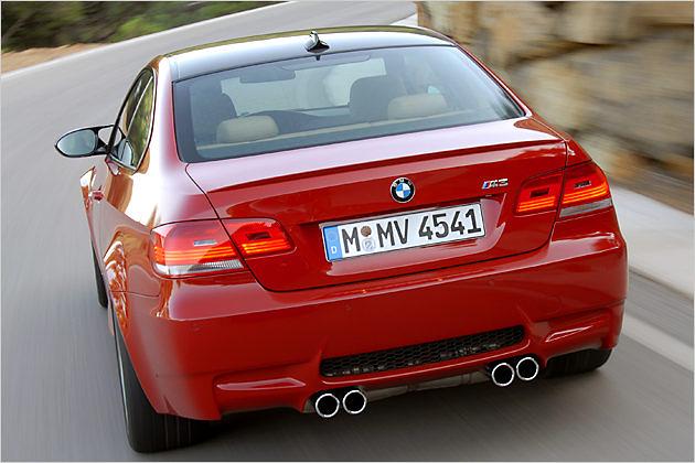 Typisch: Vierrohr-Auspuffende