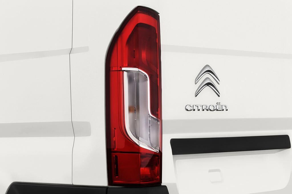 Citroen Jumper (Baujahr 2015) Service 5 Türen Rücklicht