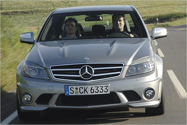 In 4,5 Sekunden sprintet der C 63 AMG von null auf 100 km/h