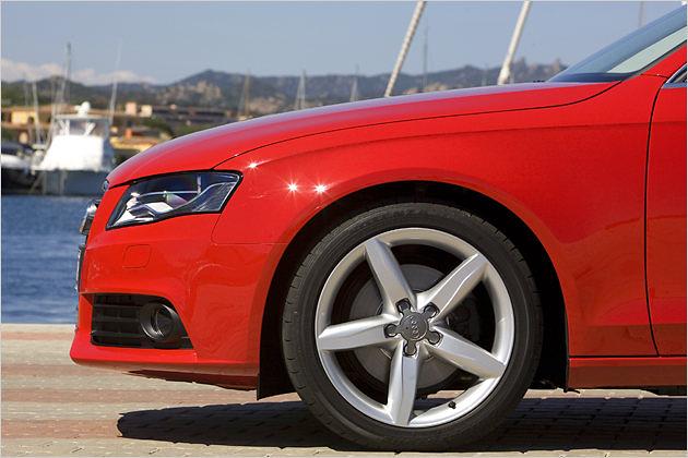 Felgen stehen in verschiedenen Designs zur Verfügung