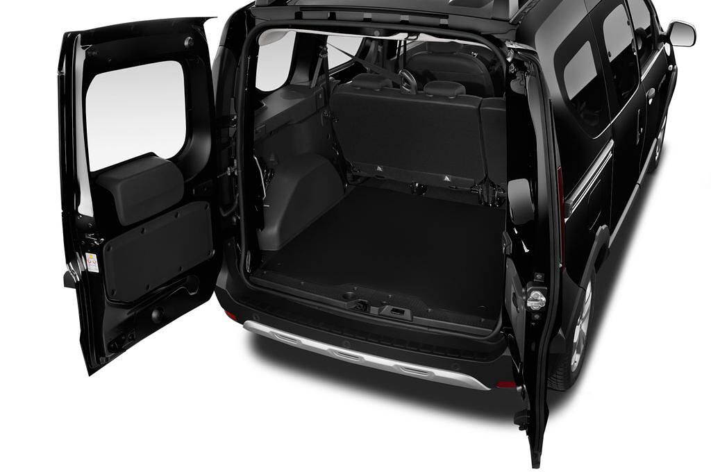 Dacia Dokker (Baujahr 2015) Stepway 5 Türen Kofferraum