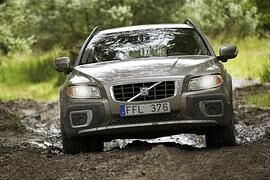 Fahrbericht: Volvo XC70 D5 - Ausflug ins Grüne