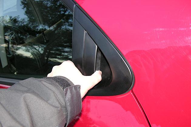 Die Griffe der Fondtüren verbergen sich geschickt