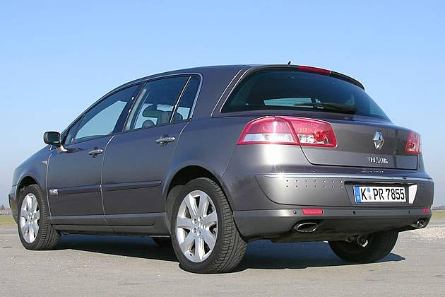 Stufen- oder Kombiheck? Der Vel Satis liegt irgendwo dazwischen