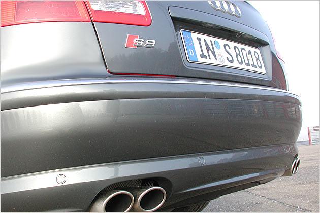 Auch der S8 hat eine elektronische Rückfahrhilfe