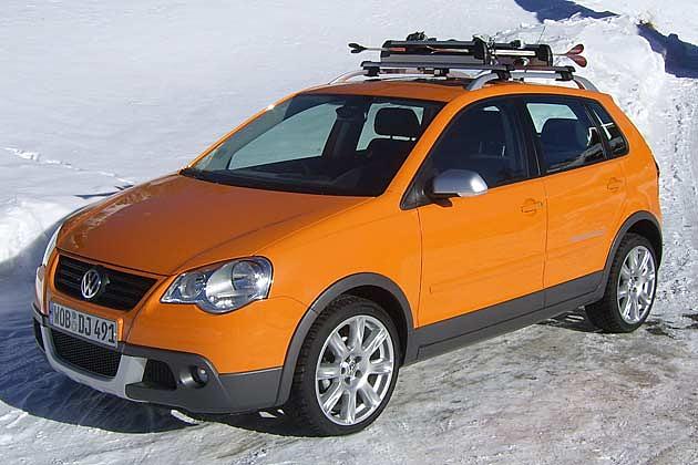 CrossPolo im Einsatz: Mit Skiträger beim Wintersport