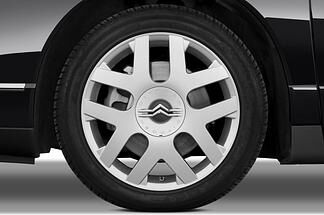 Citroen C6 (Baujahr 2009) Exclusive 4 Türen Reifen und Felge