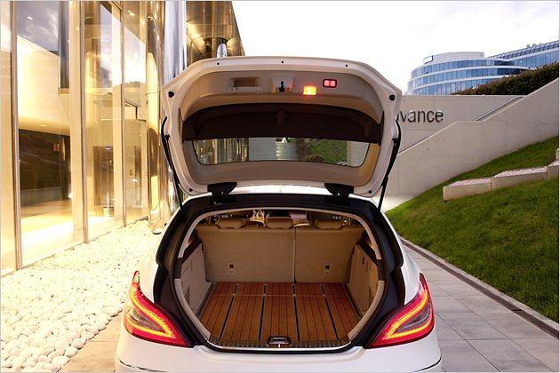 Schmale Kofferraumöffnung, aber ordentlich Platz: Das Ladeabteil fasst 590 bis 1.550 Liter